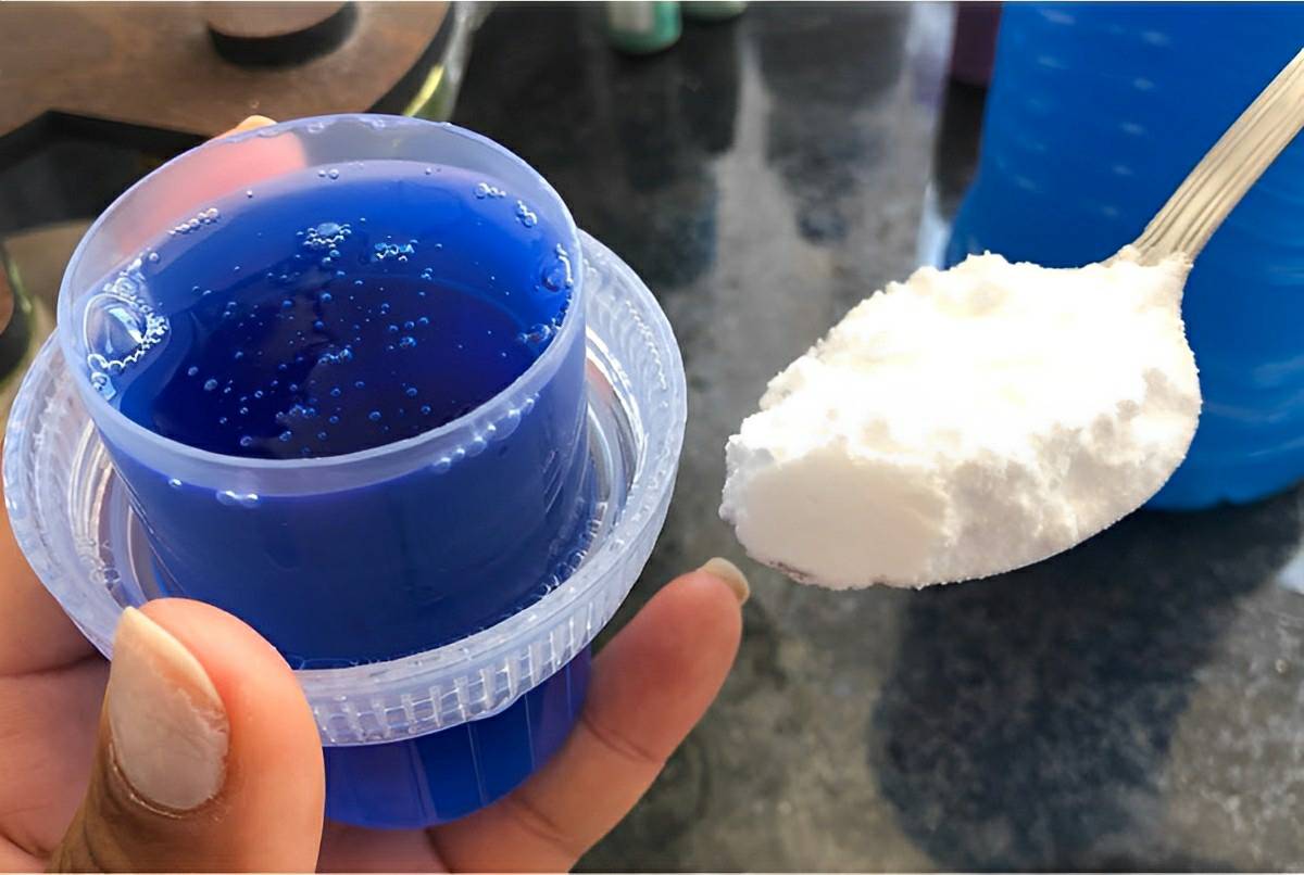 Misturinha caseira para tirar o mal cheiro das roupas com produtos que tem em casa