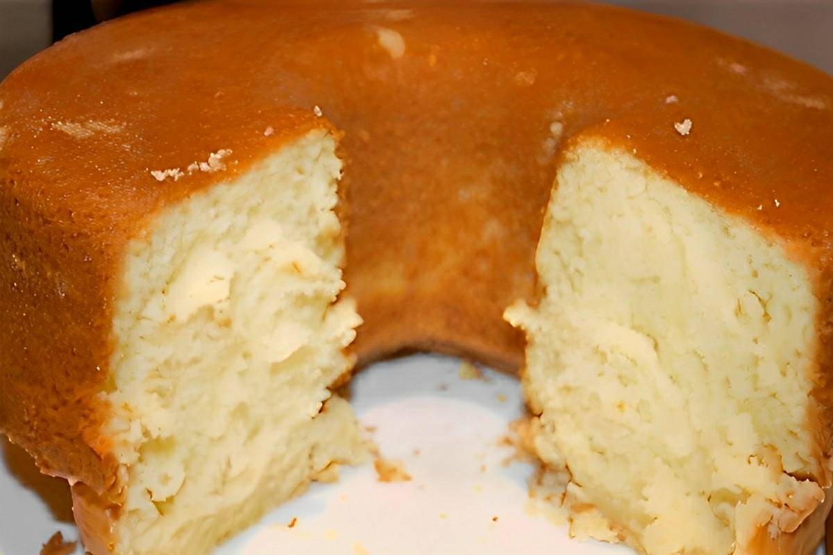 Bolo amanteigado de café colonial ele desmancha na boca e é bem fofinho