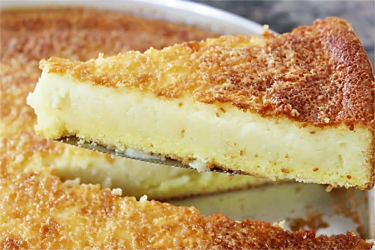 Bolo de fubá cremoso receita fácil e deliciosa perfeita para o café ou lanche da tarde