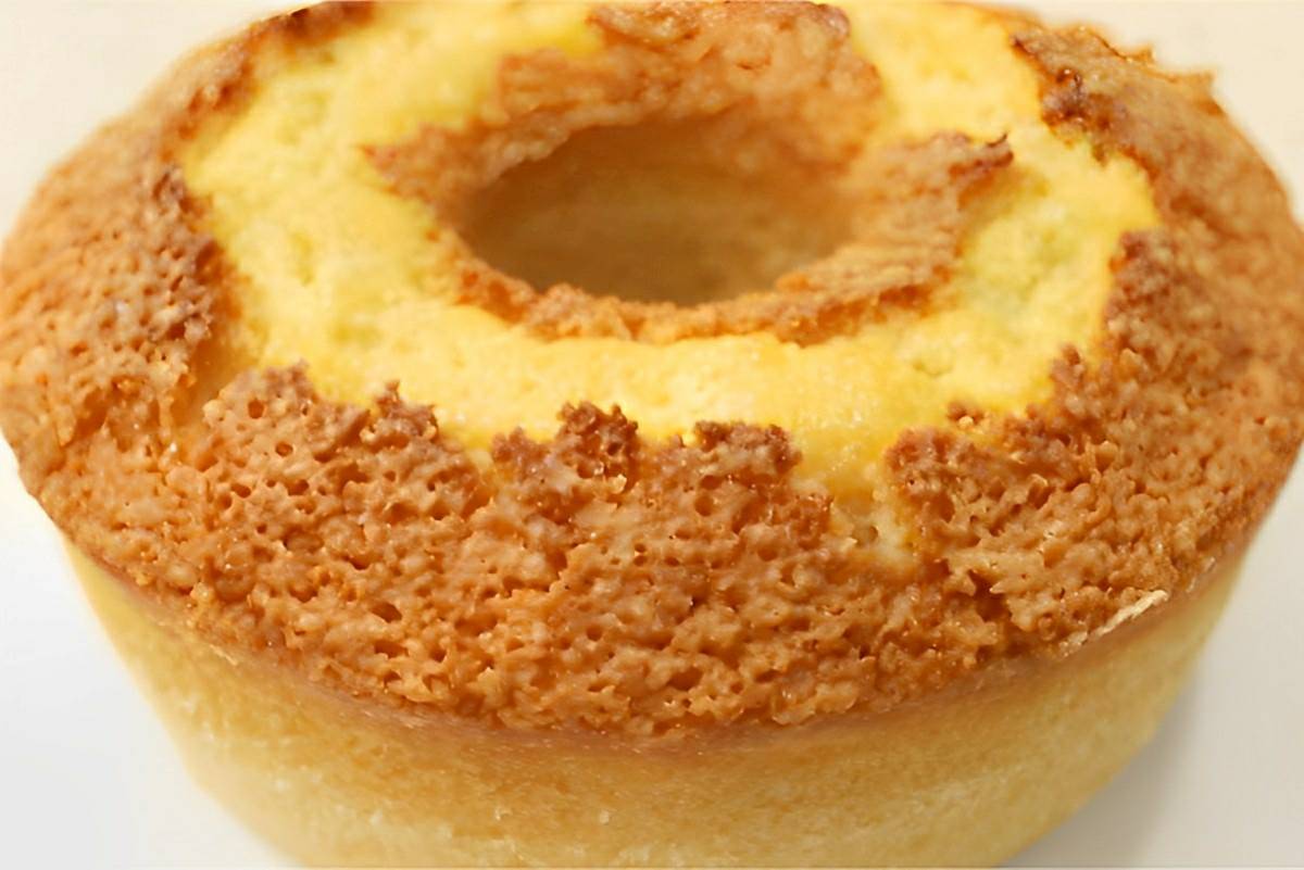 Bolo de tapioca fofinho e muito fácil de preparar perfeito para o café ou o lanche