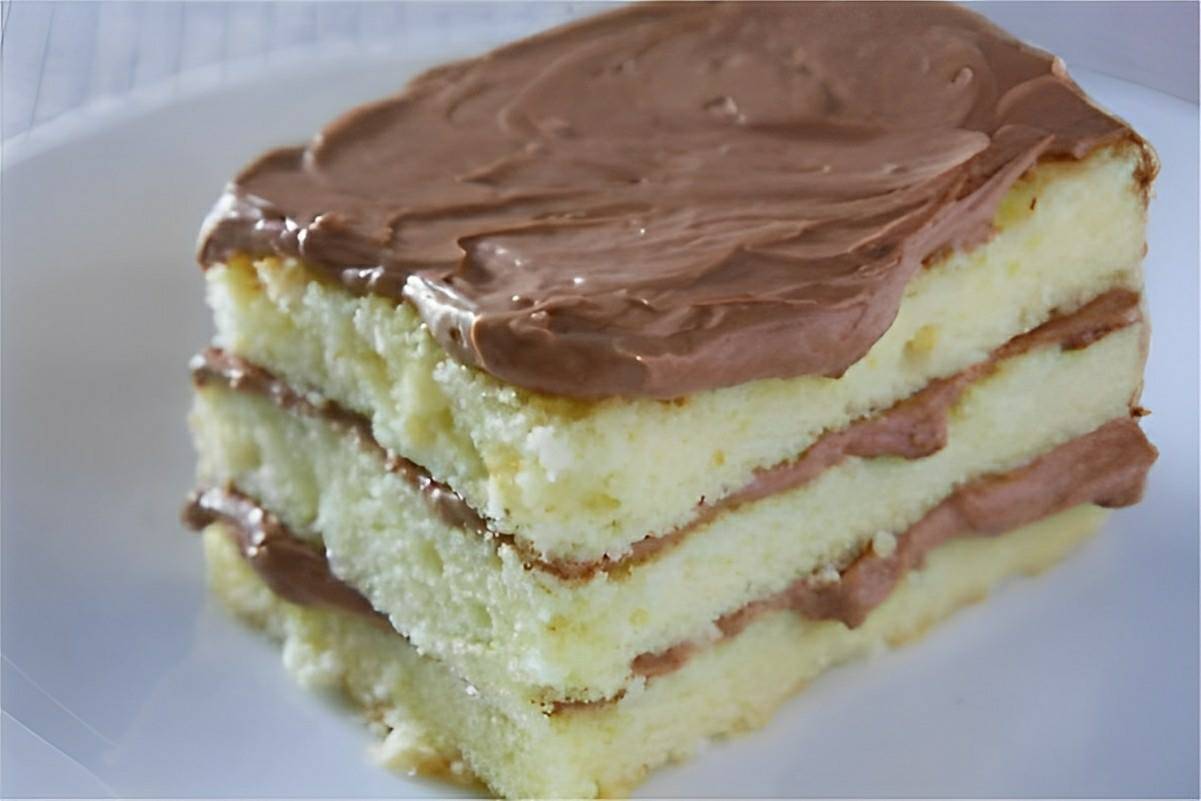 Pão de ló fácil e delicioso para fazer os melhores bolos recheados e cobertos