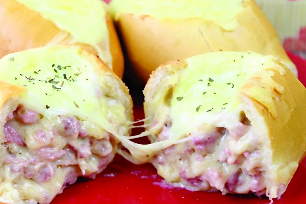 Pão recheado com linguiça e queijo uma entrada deliciosa para o seu churrasco