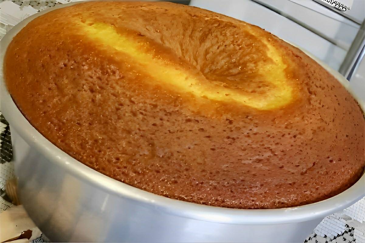 Bolo de laranja caipira que minha avó fazia na fazenda perfeita para o café ou lanche