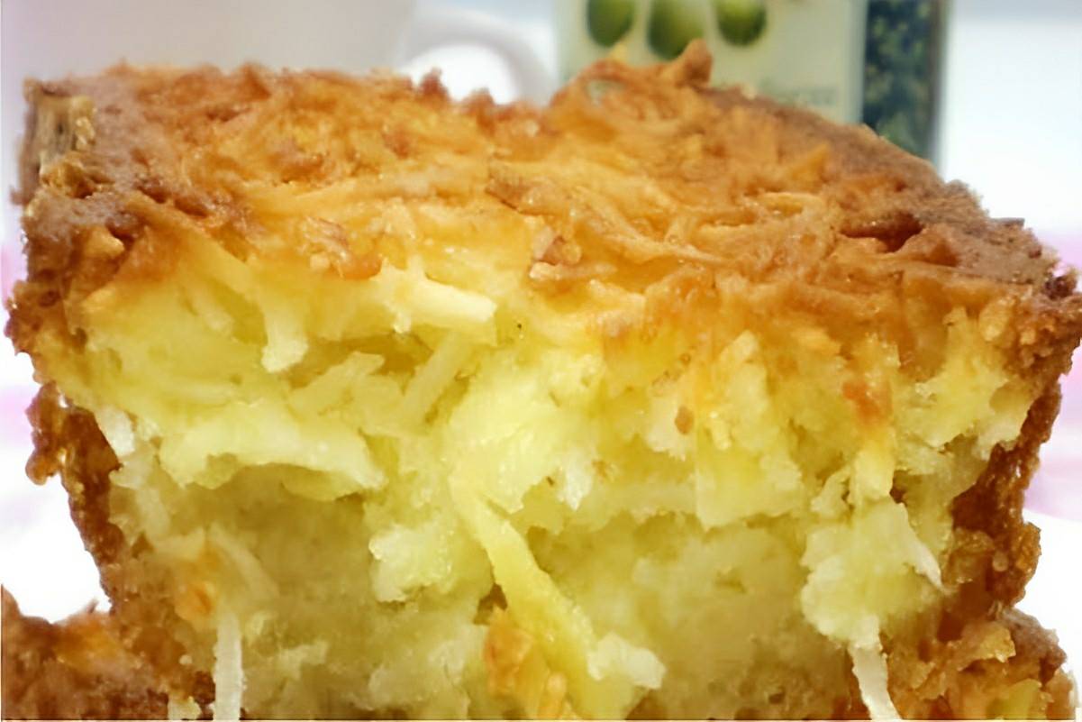 Bolo de mandioca fofinho e macio que derrete na boca uma delícia para o seu café ou lanche