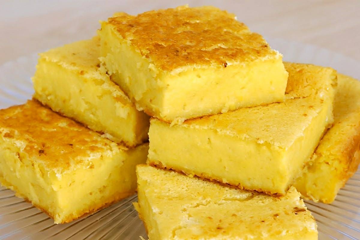 Bolo de milho cremoso simples e prático fica pronto em poucos minutos e é uma delícia