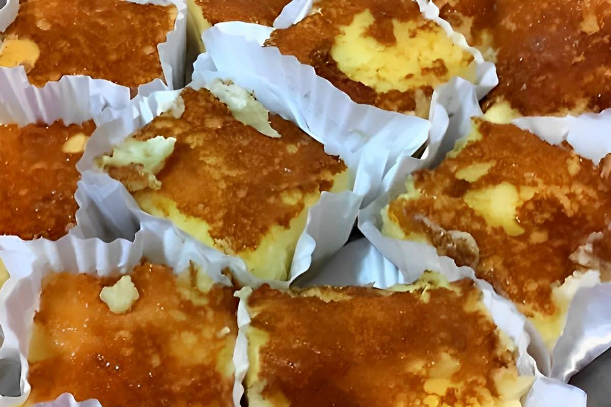 Bombocado de fubá de liquidificador receita do caderninho da vovó para o lanche da tarde