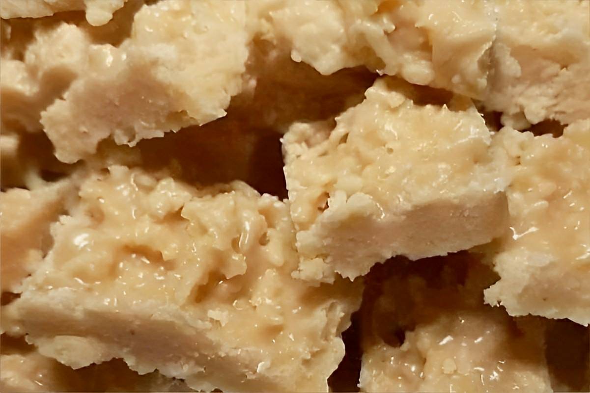 Cocada de leite condensado bem fácil e gostosa sua família vai adorar