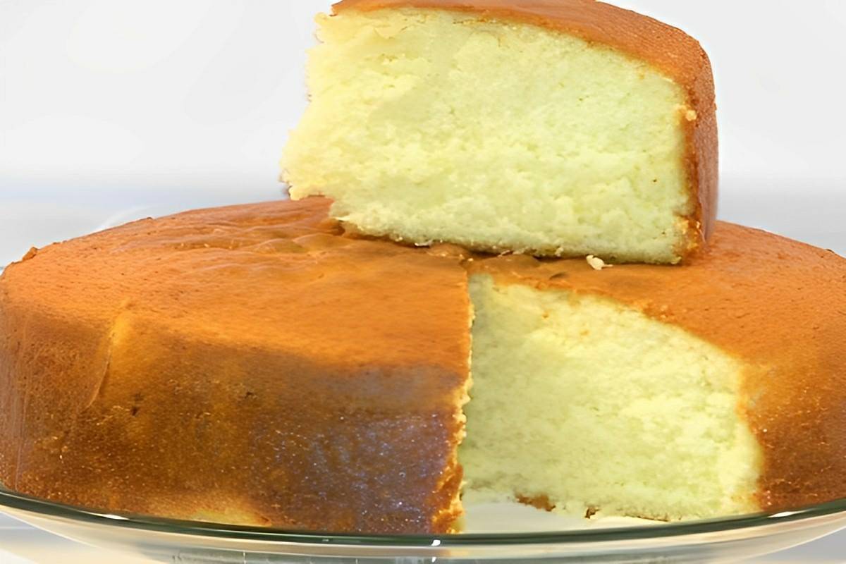 Pão de ló de liquidificador para rechear e cobrir como quiser uma delícia