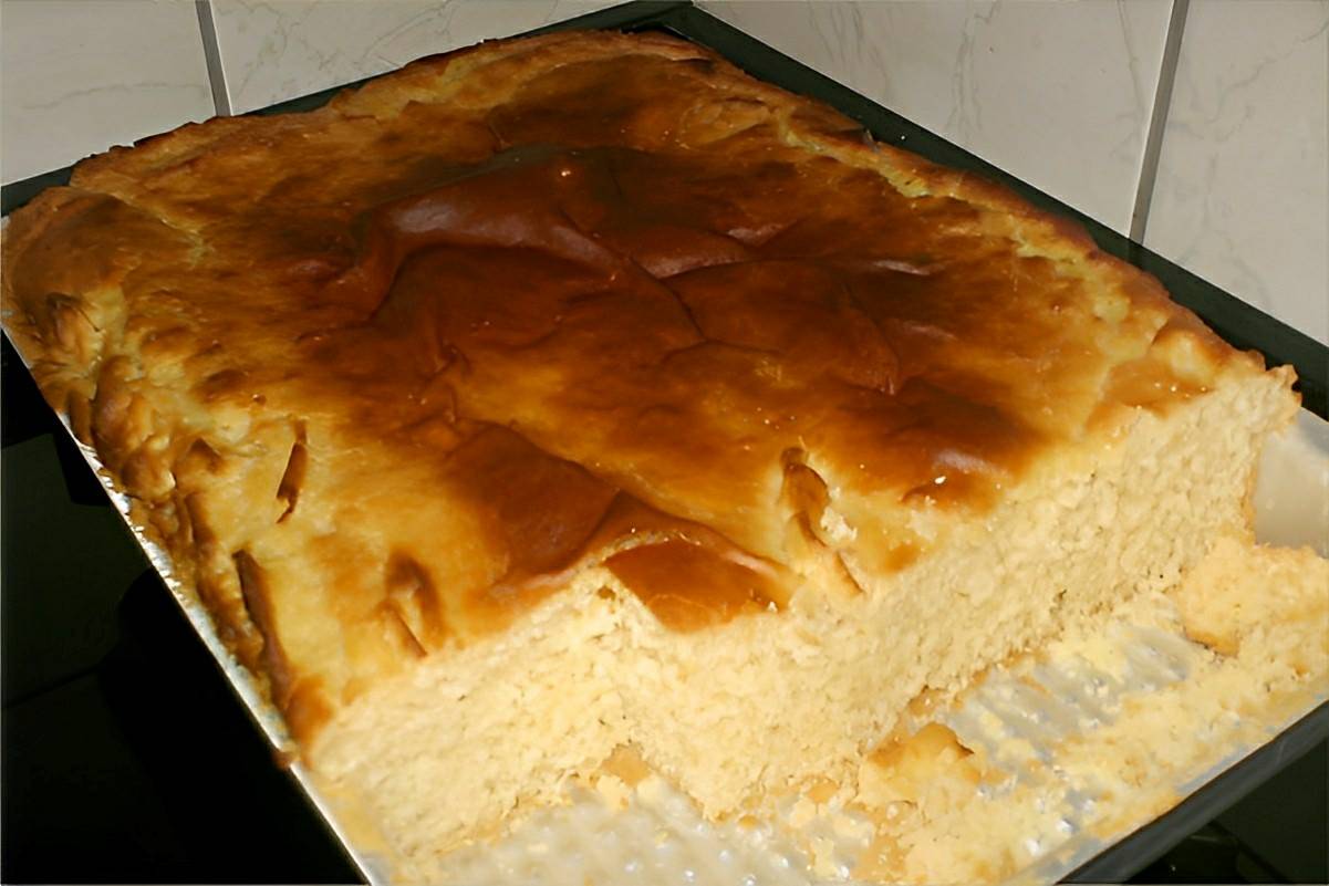Pão de massa mole que não precisa sovar é só bater os ingredientes colocar na forma e assar