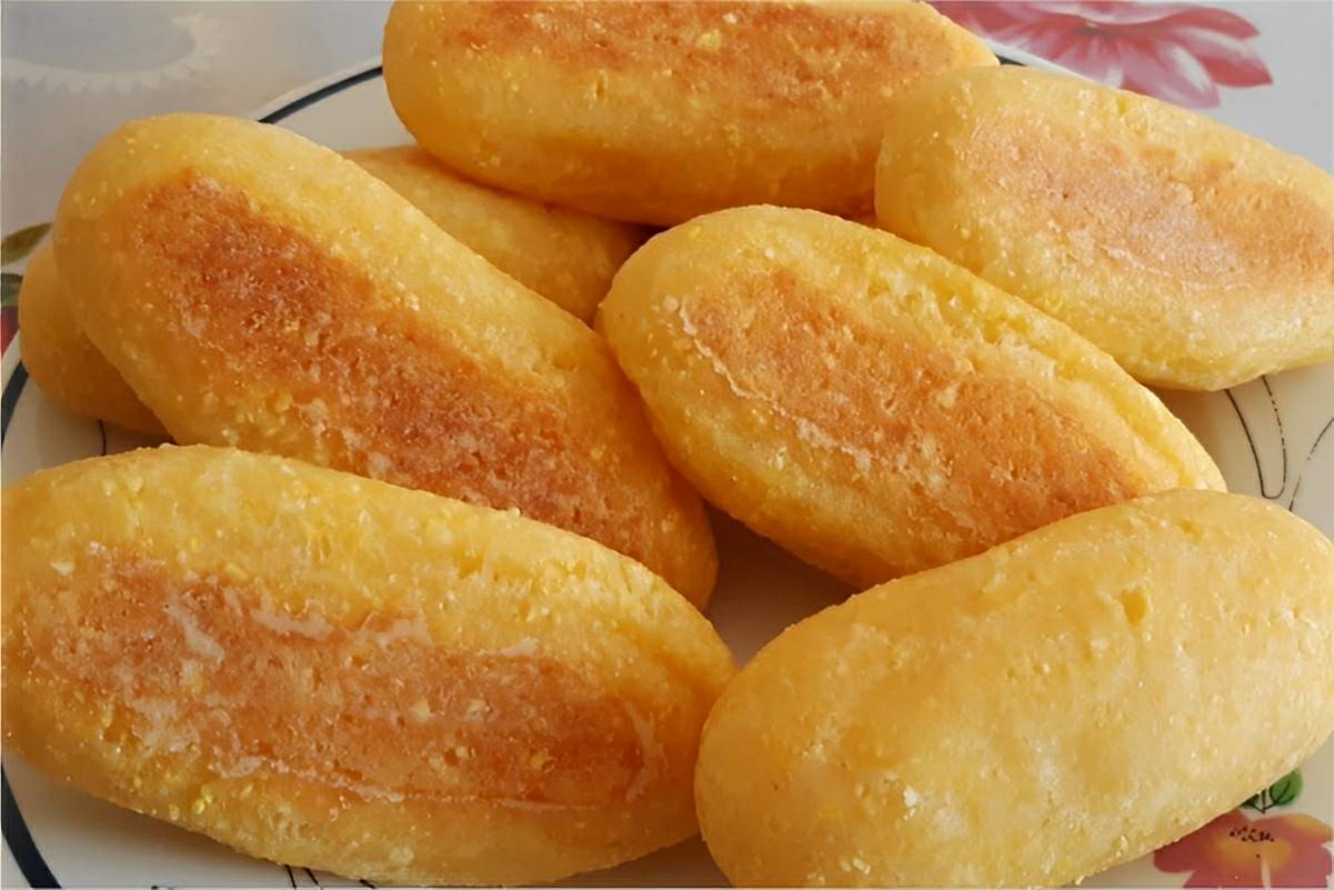 Pãozinho de fubá sem farinha perfeito para um café da manhã leve e saudável