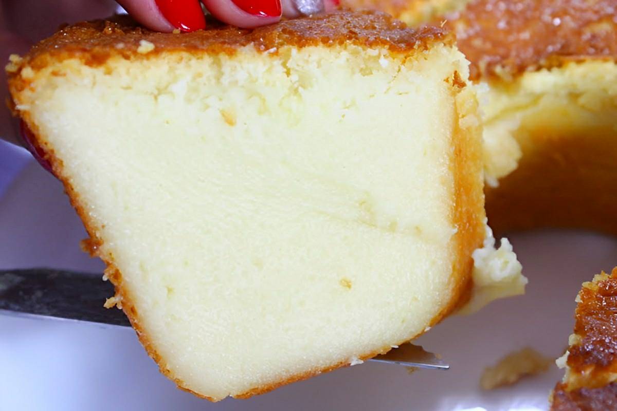 Bolo nordestino um bolo mole simples e fácil basta bater os ingredientes no liquidificador e assar