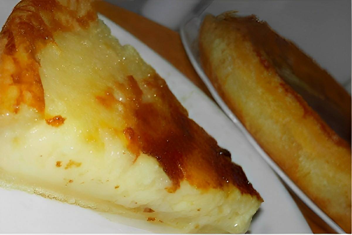 Bolo queijadinha de liquidificador simples e fácil é só misturar os ingredientes e levar para assar