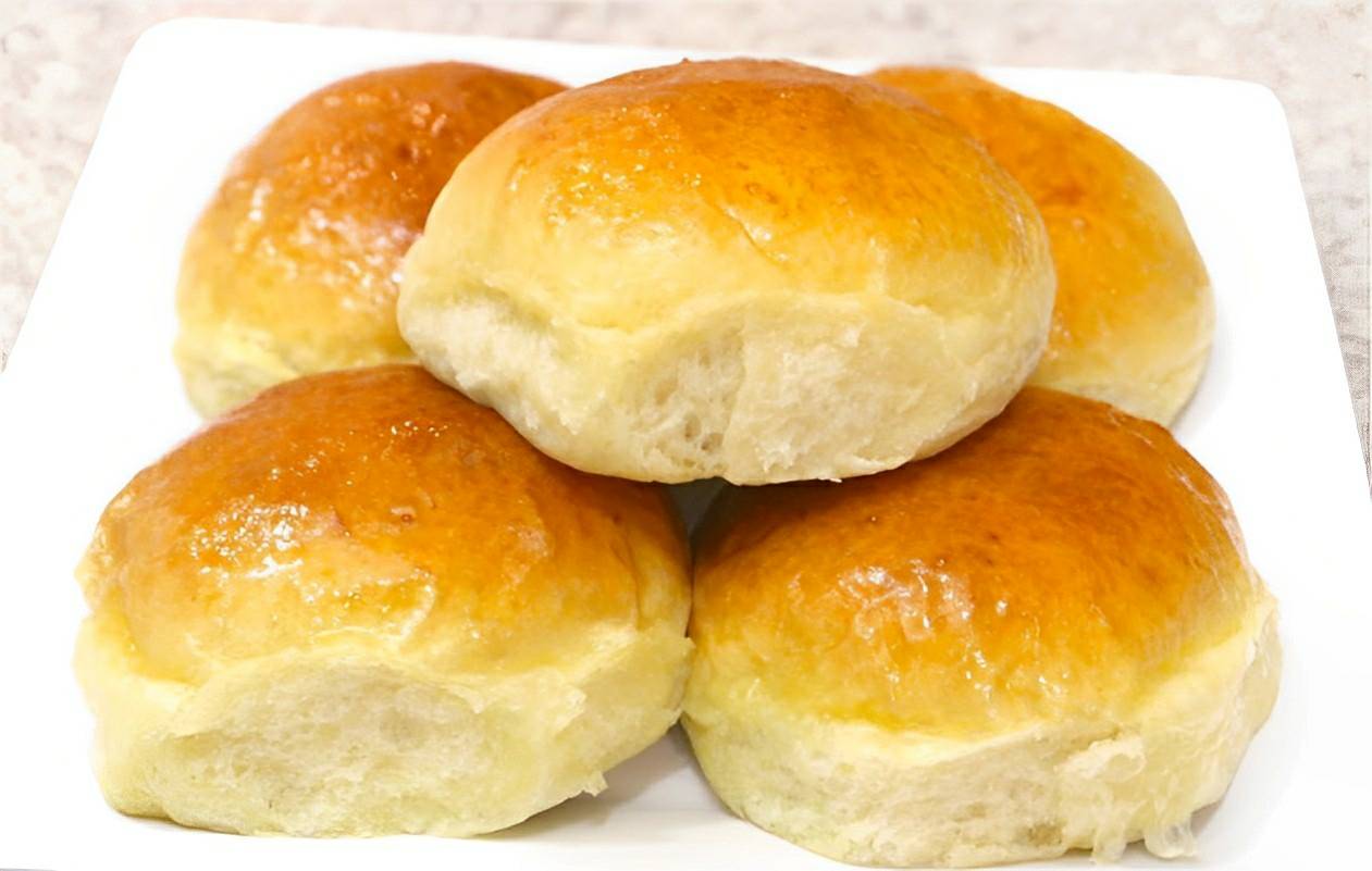 Pão de batata macio e fofinho recheado com catupiry uma ótima ideia para a lancheira das crianças
