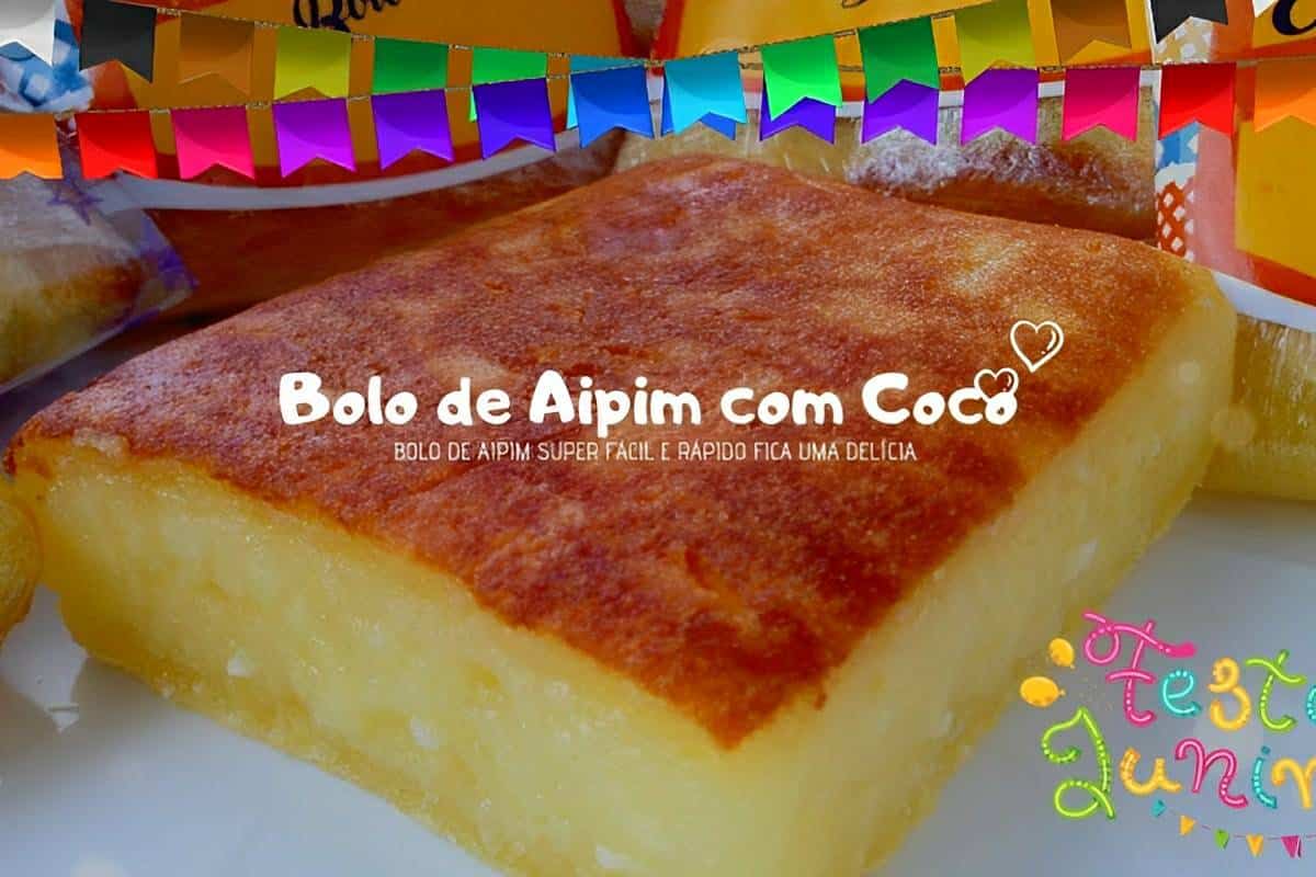 Bolo de aipim com coco molhadinho e delicioso basta bater os ingredientes misturar o coco e assar