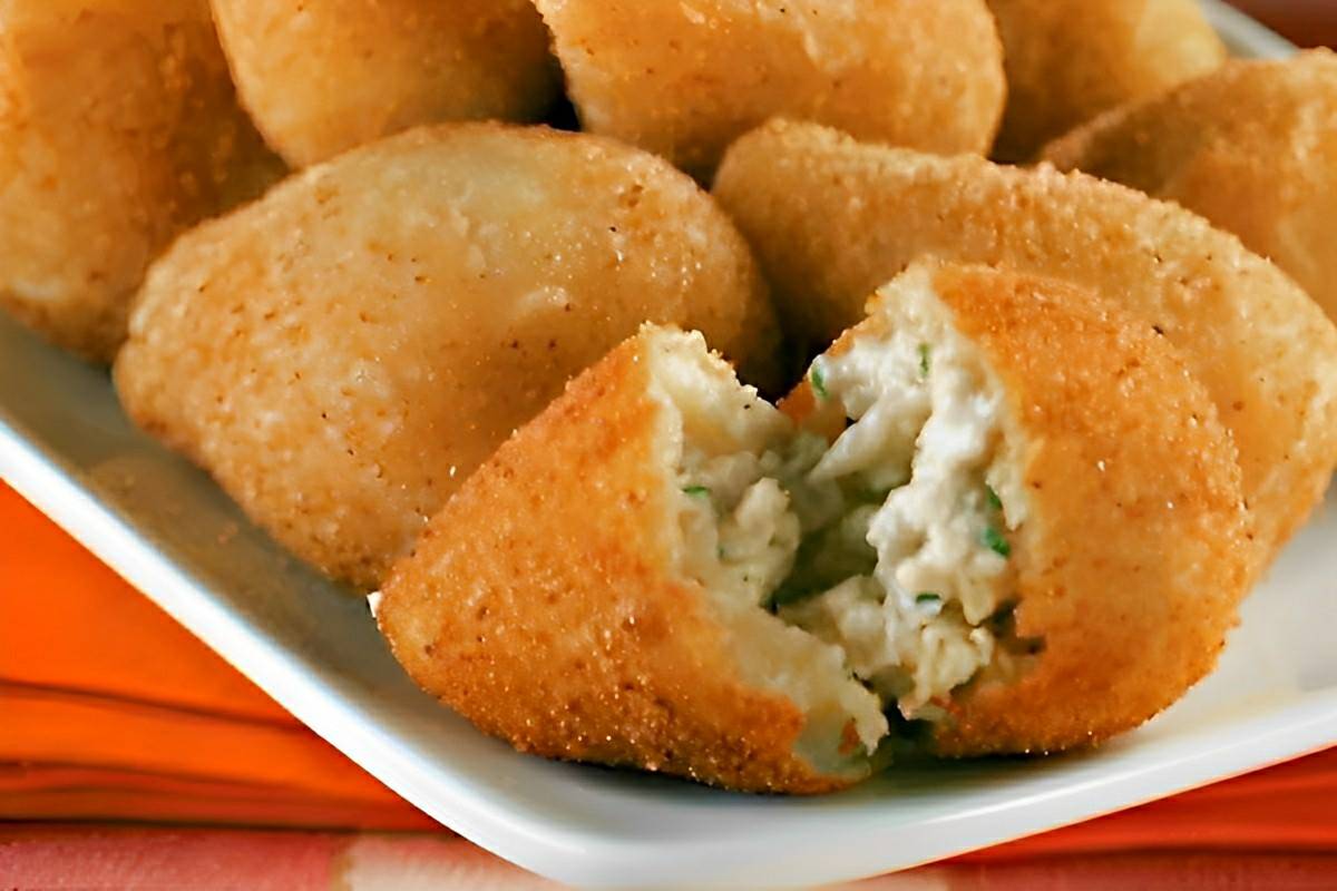 Coxinha sem massa a coxinha mais fácil e saborosa do mundo que fica pronta em minutos