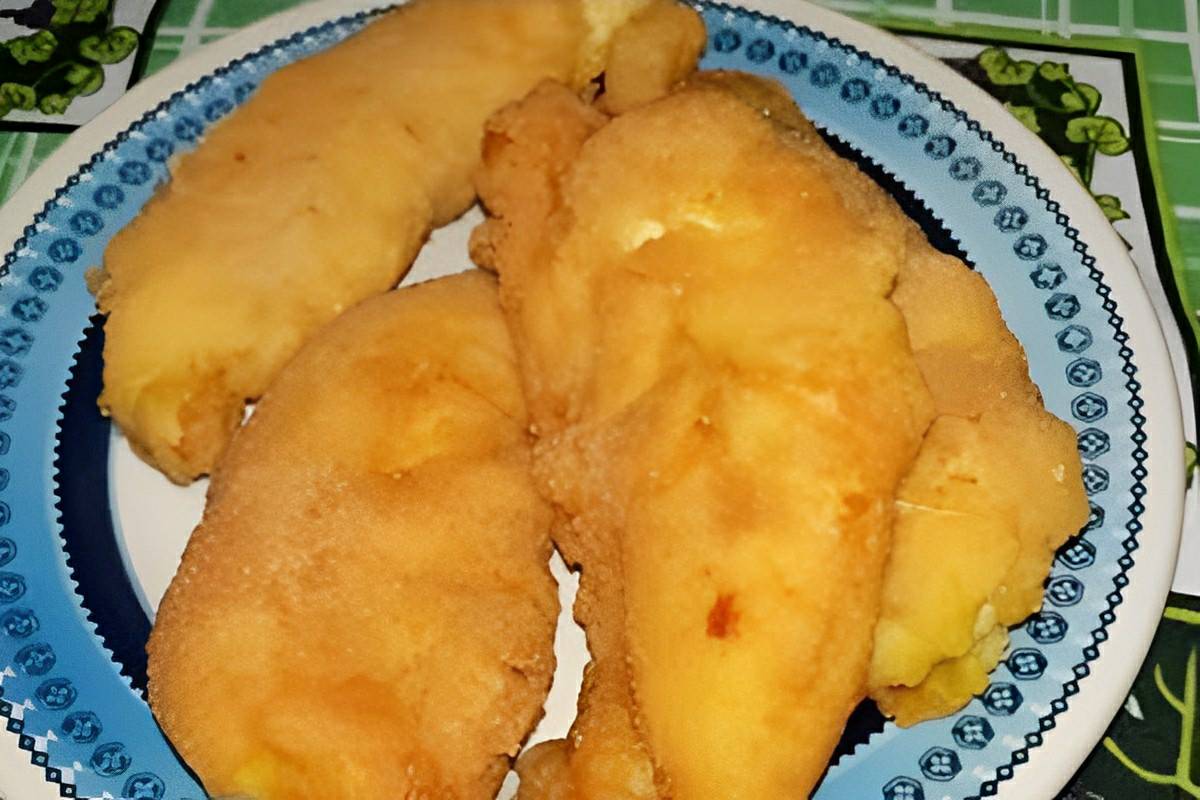 Frango empanado de restaurante fica bem crocante e a casquinha não sai com facilidade