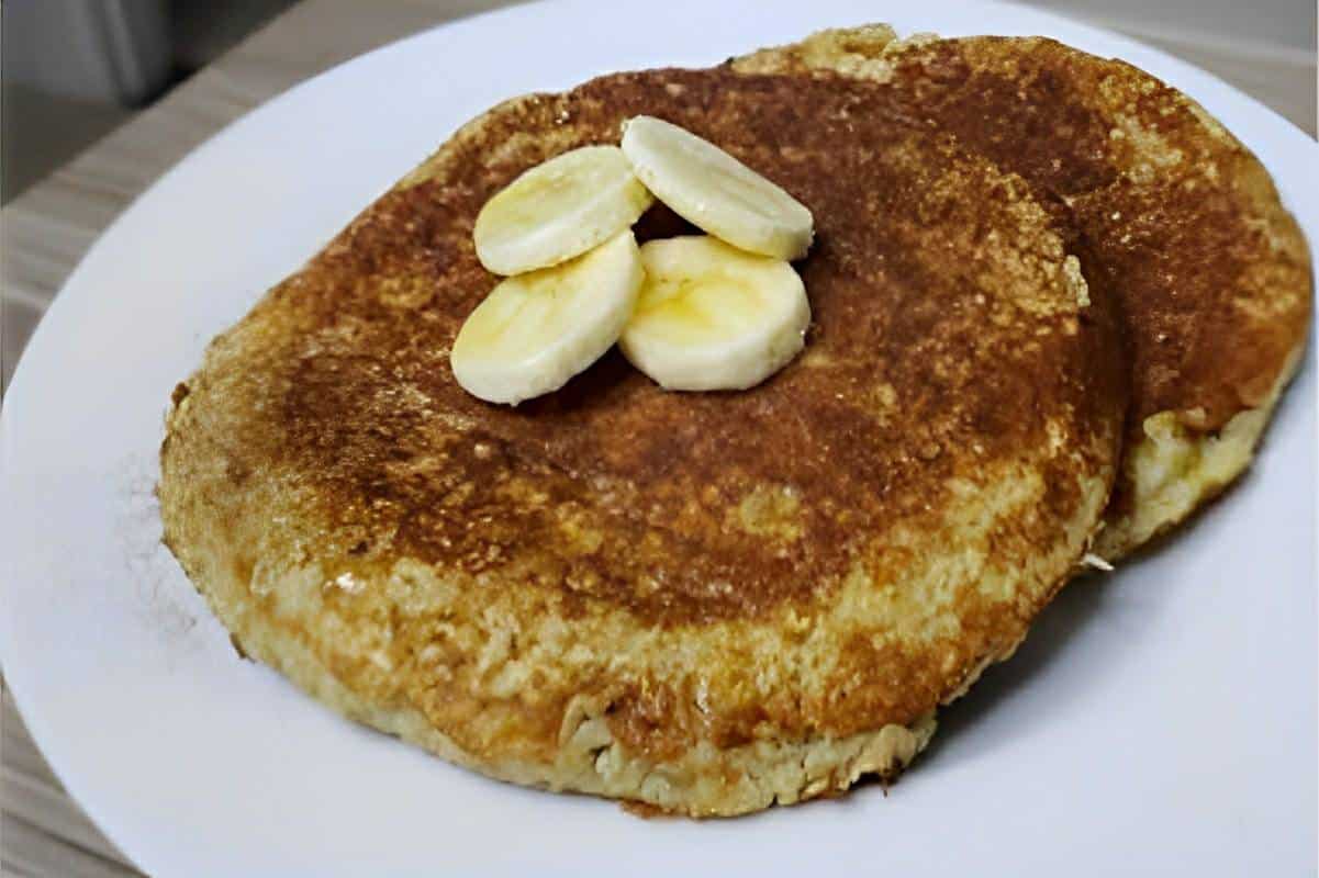 Panqueca fit de banana a melhor opção de lanche leve e saudável para qualquer hora do dia