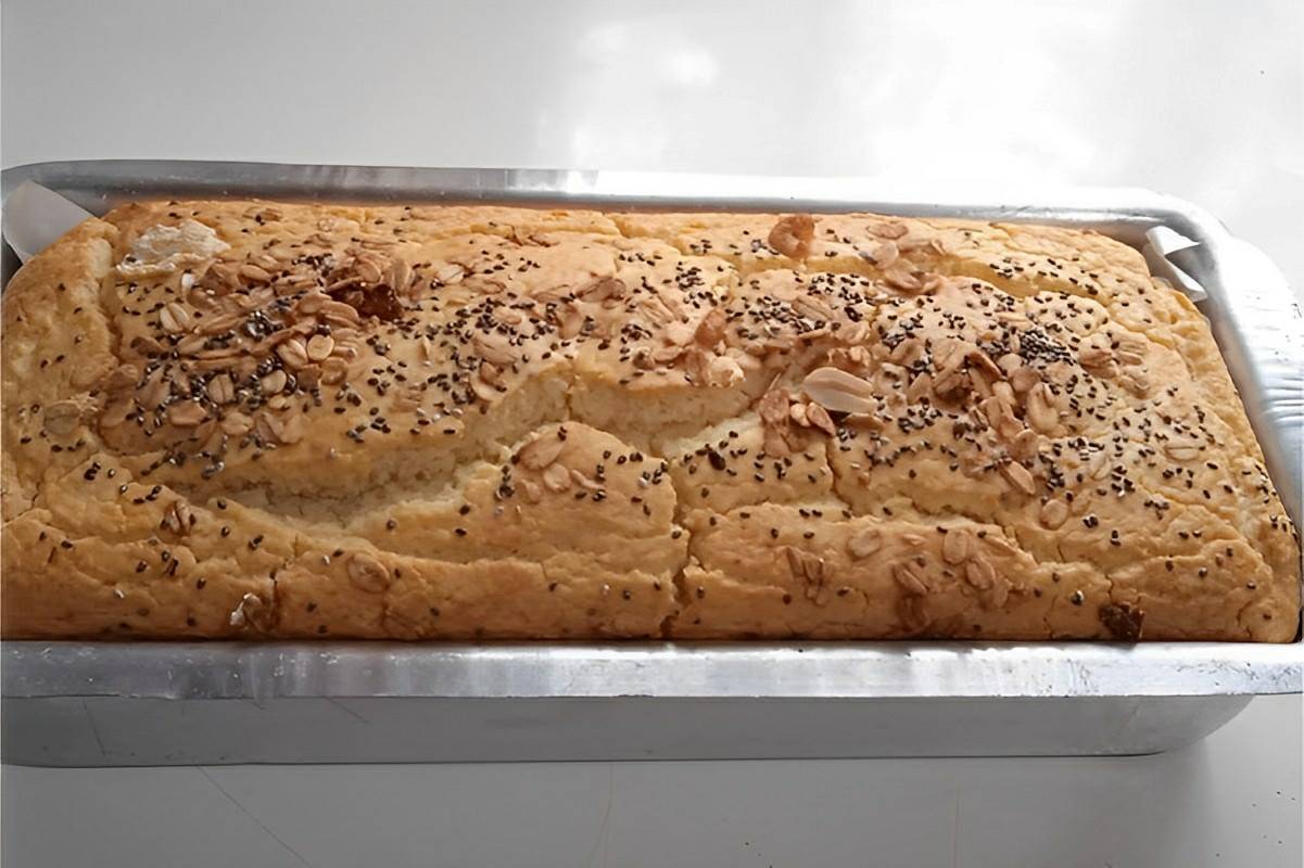 Pão de forma de tapioca sem farinha de trigo muito leve e fofinho perfeito para o lanche ou café