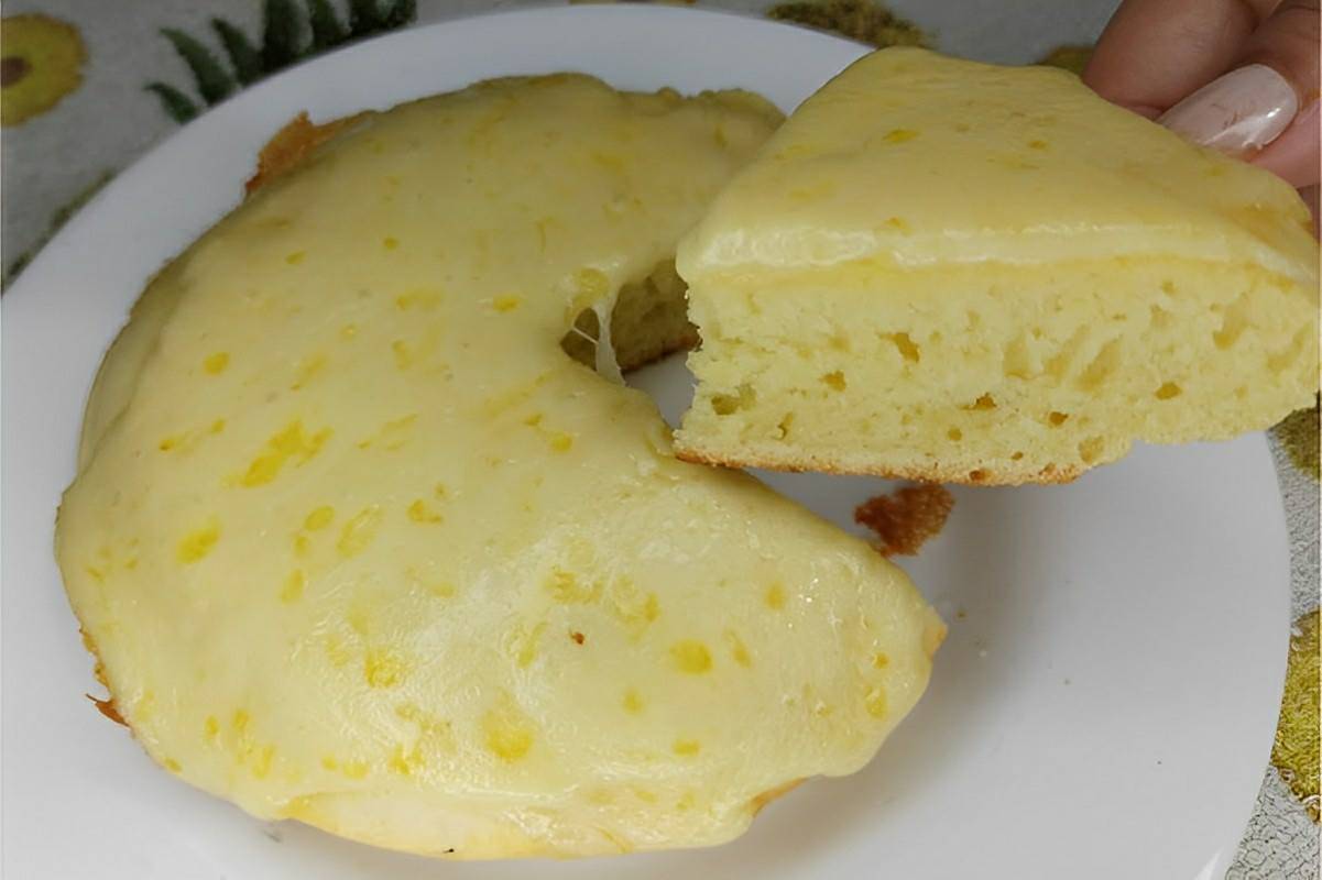 Pão de tapioca na frigideira feito com apenas 1 ovo rende bastante e fica uma delícia