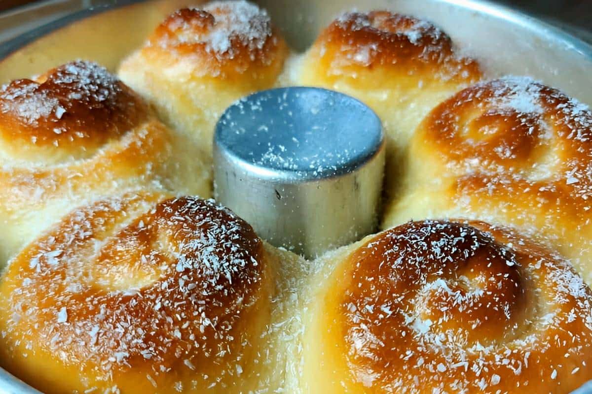 Pão doce caseiro com 3 ingredientes maravilhoso fácil de fazer e perfeito para o lanche ou café