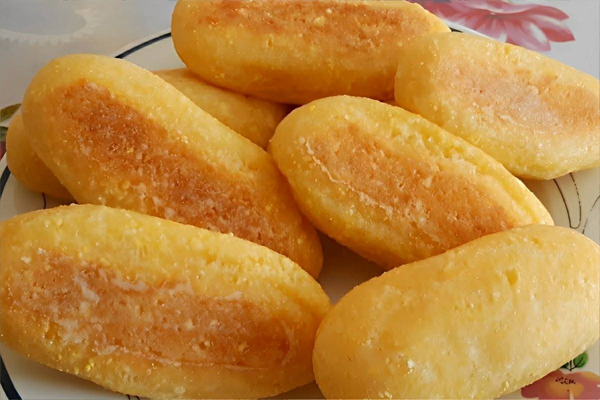 Pãozinho de fubá sem farinha uma opção deliciosa para substituir o pão francês no café da manhã