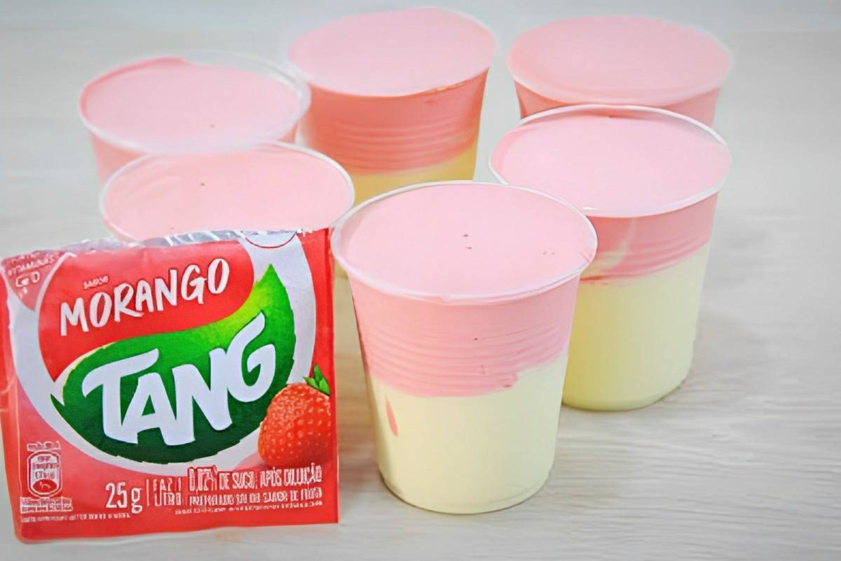 Bati 2 ingredientes no liquidificador e fiz uma sobremesa com 2 ingredientes maravilhosa