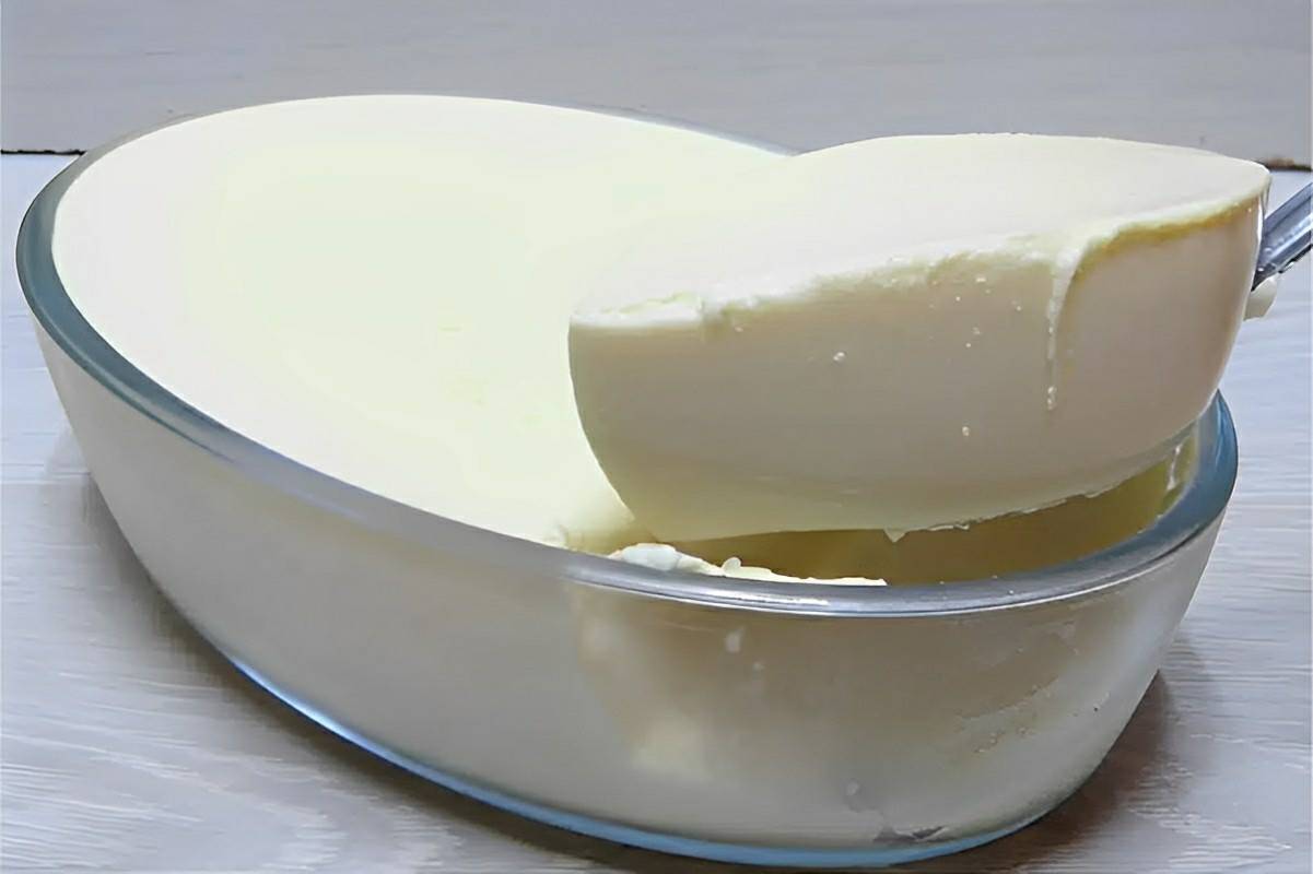 Misturei esses 2 ingredientes que você tem em casa e fiz uma sobremesa fácil em poucos minutos