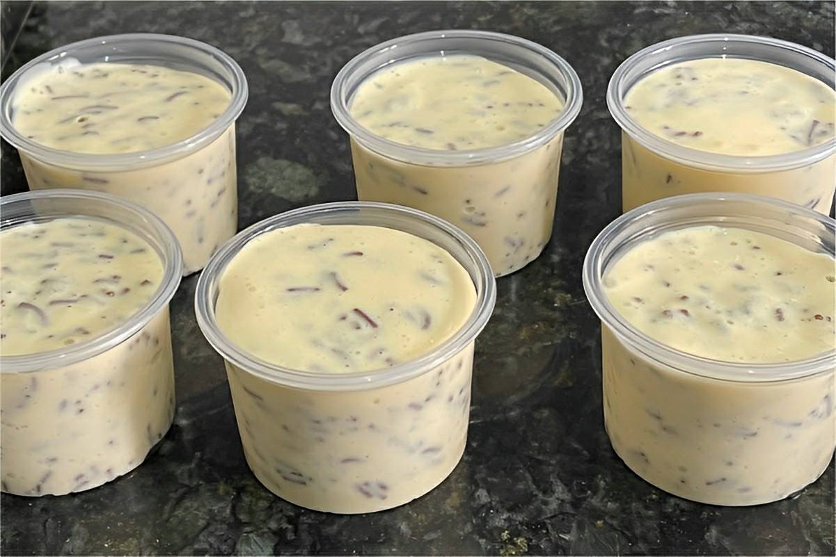 Sobremesa rápida de geladeira uma opção de sobremesa cremosa e deliciosa feita sem gelatina