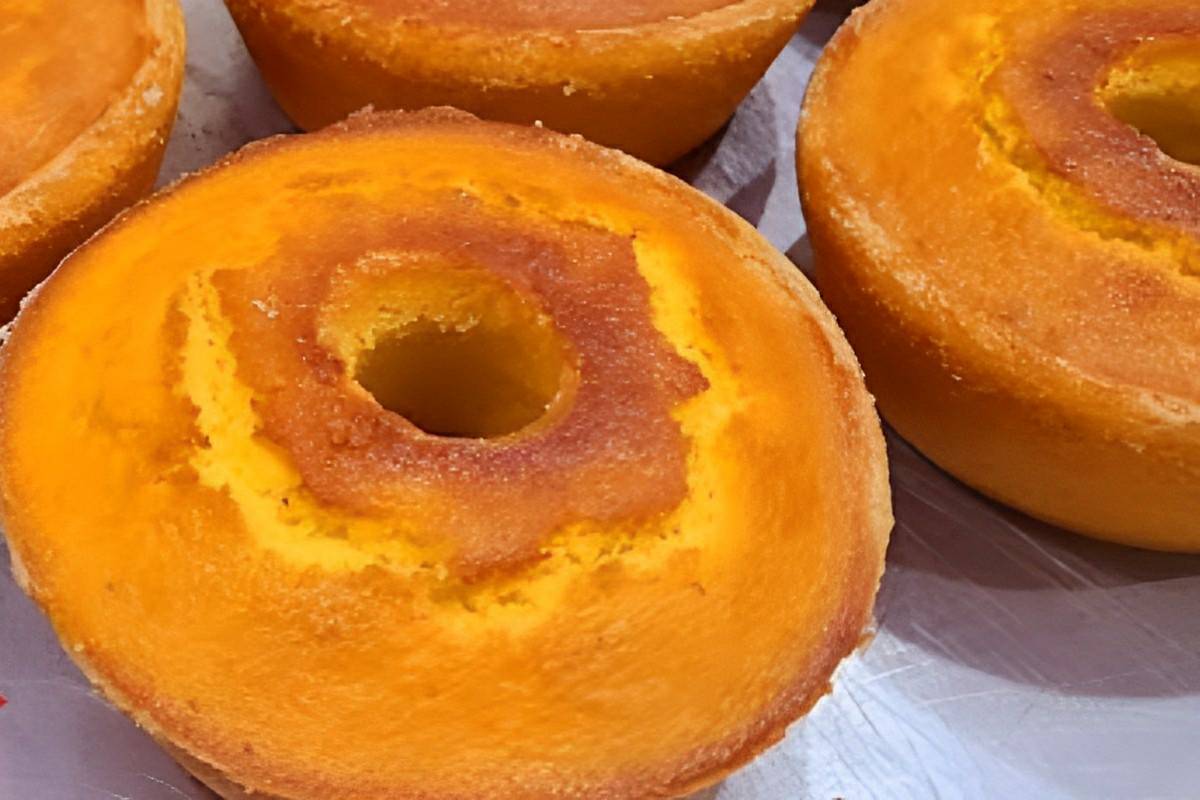 Bolo de fubá caipira bem úmido e saboroso uma receita que rende bastante e sempre faz sucesso