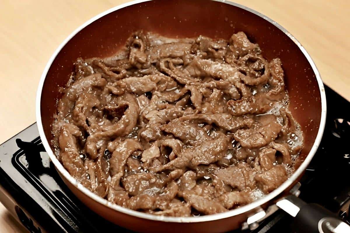 Carne assim só em restaurante chique e a receita é muito fácil de fazer
