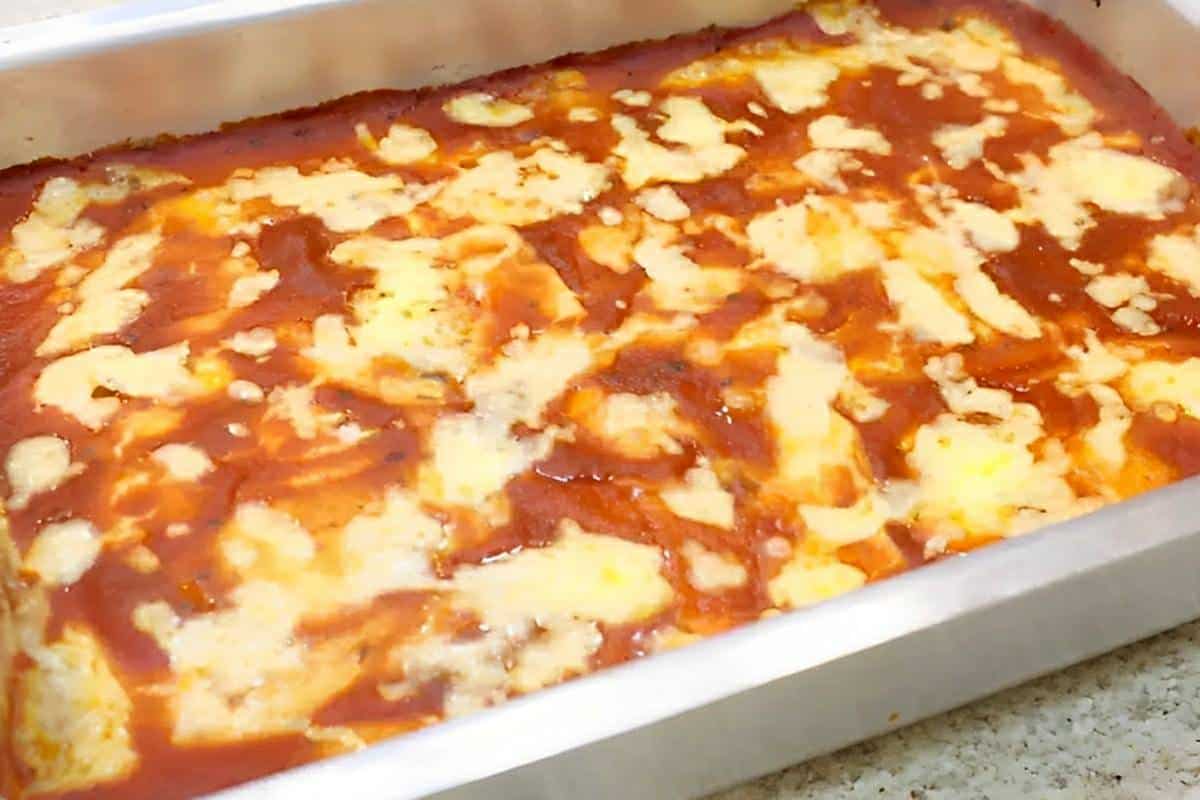 Carne moída à parmegiana uma receita barata e deliciosa para servir no almoço ou jantar