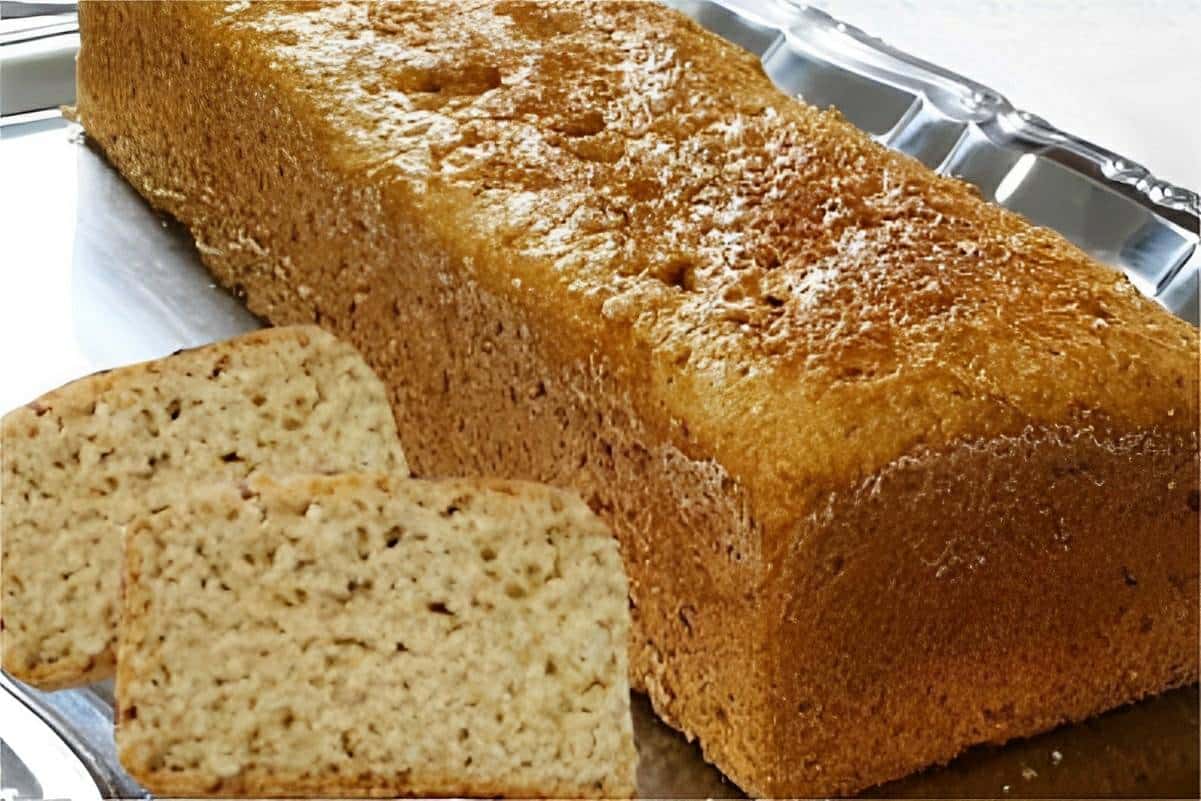 Pão integral caseiro muito fofinho e saboroso e não precisa sovar