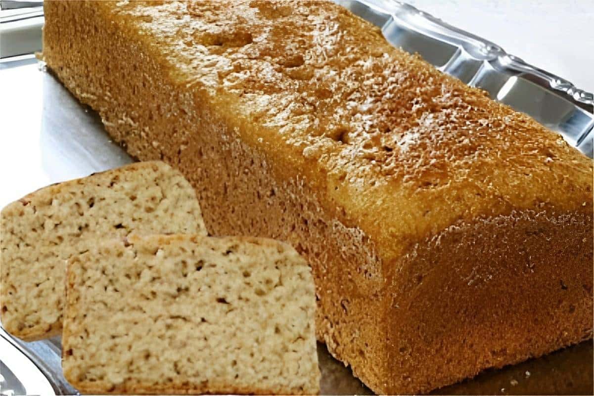 Pão integral fofinho de liquidificador não precisa sovar e fica perfeito para o lanche ou café