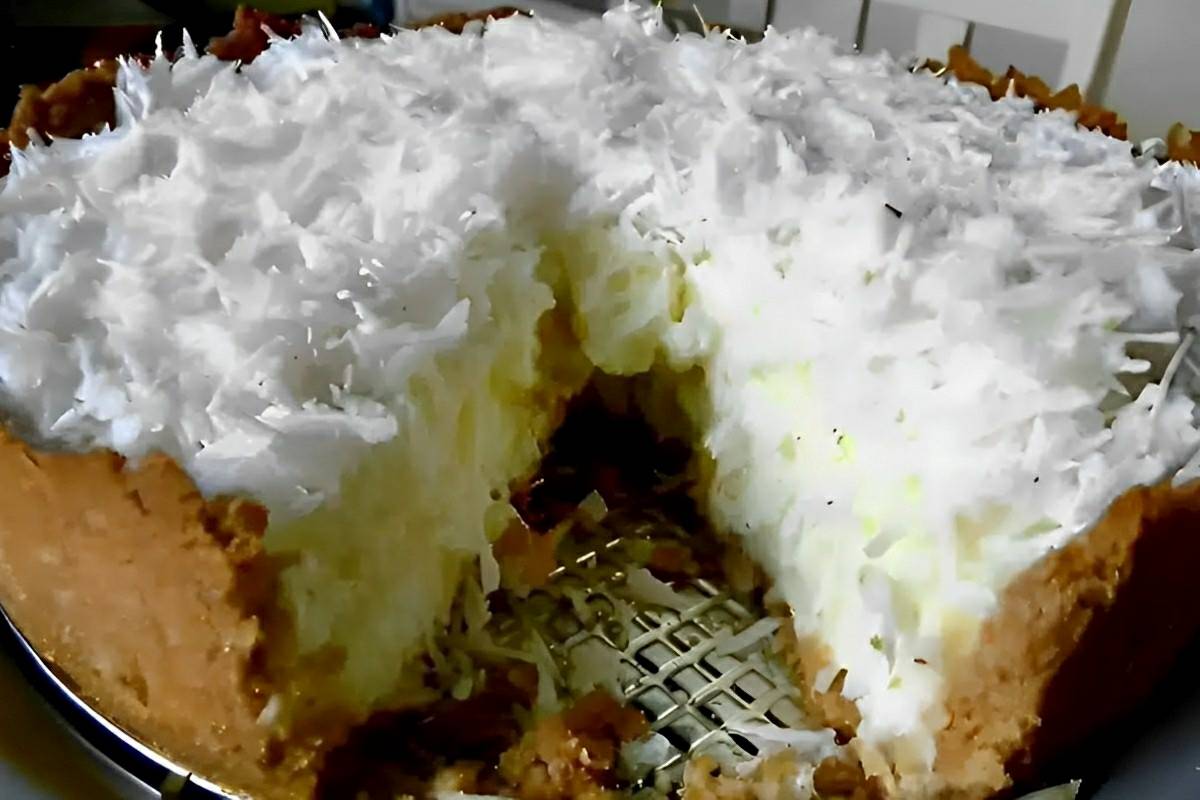 Torta de coco dos deuses uma sobremesa fácil e perfeita para toda família