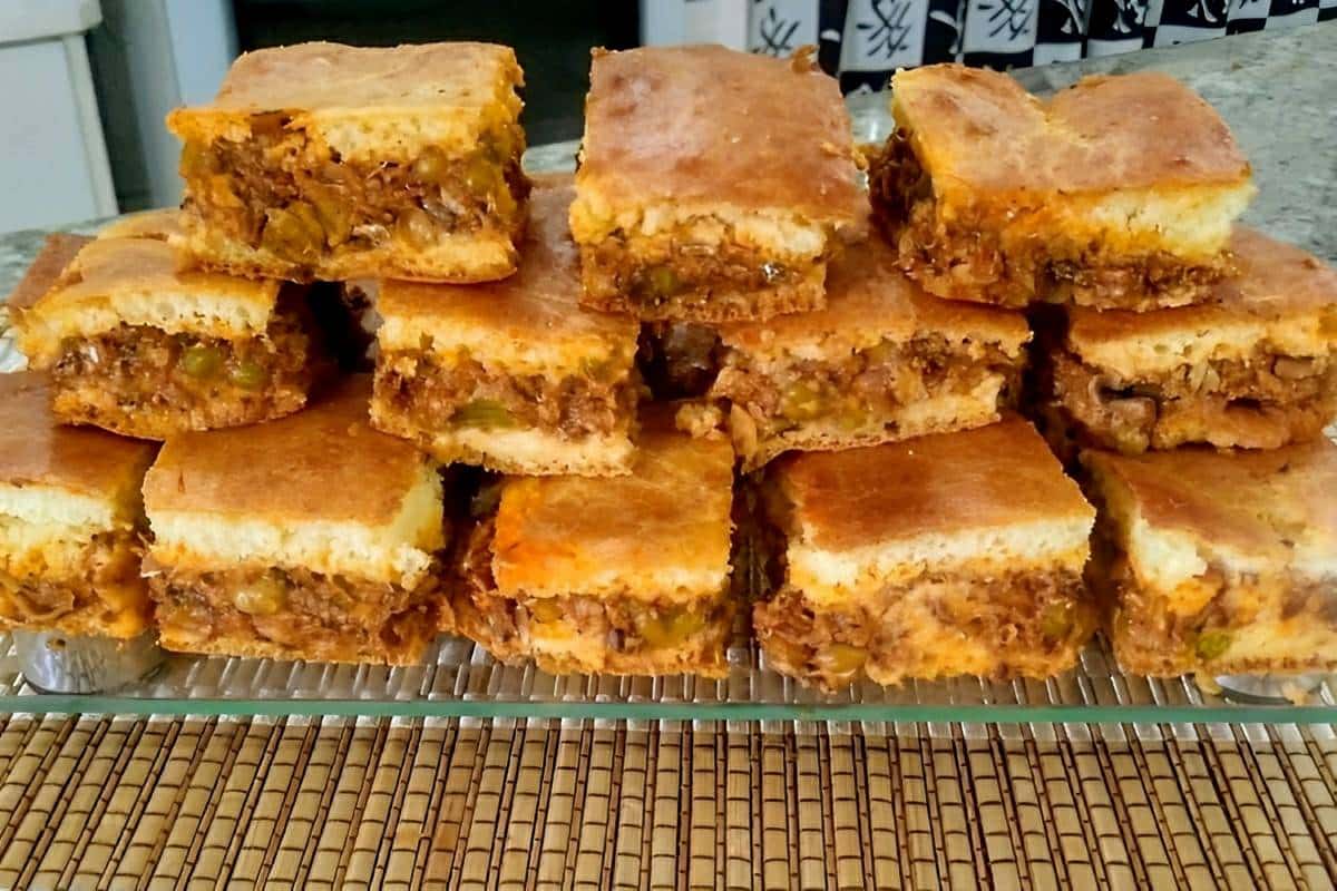 Torta de sardinha de liquidificador rápida e deliciosa igual minha avó fazia nos anos 80