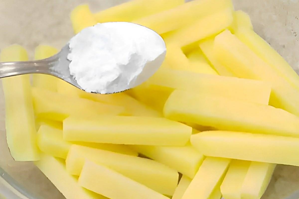 Batata frita de lanchonete bem crocante e sequinha o segredo é 1 ingrediente que você tem em casa