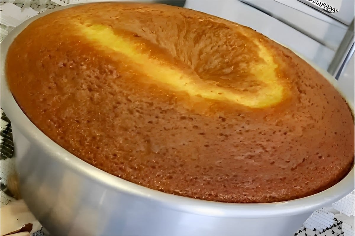 Bolo de laranja caipira igual vovó fazia na fazenda perfeito para servir no lanche ou café