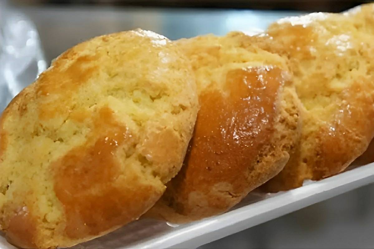 Broa de fubá de padaria aquela que some na boca perfeita para acompanhar seu café