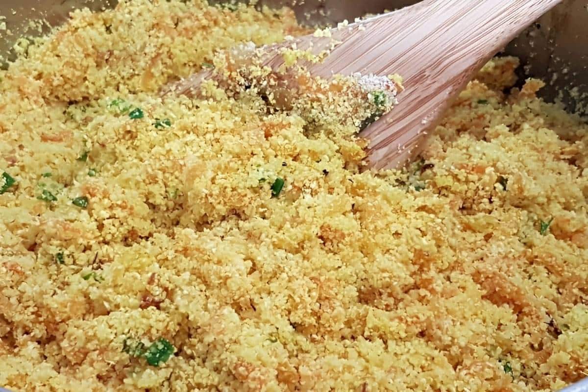 Farofa de cenoura para churrasco muito simples e deliciosa toda a família vai adorar