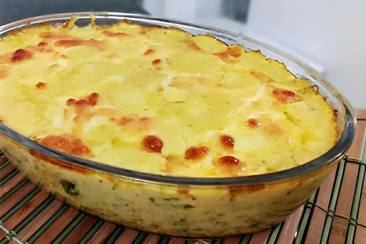 Frango com creme de milho gratinado um prato simples e saboroso que vai agradar toda a família