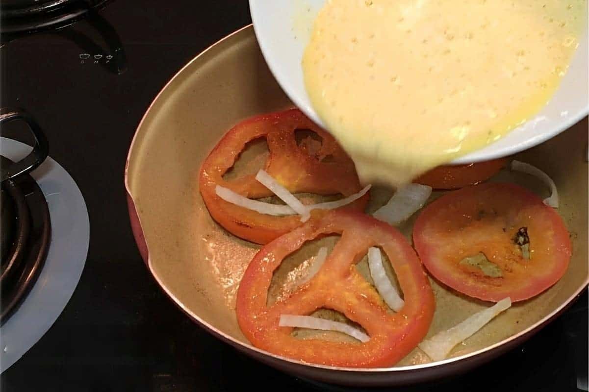 Jantar leve e econômico feito com poucos ingredientes e gastando quase nada