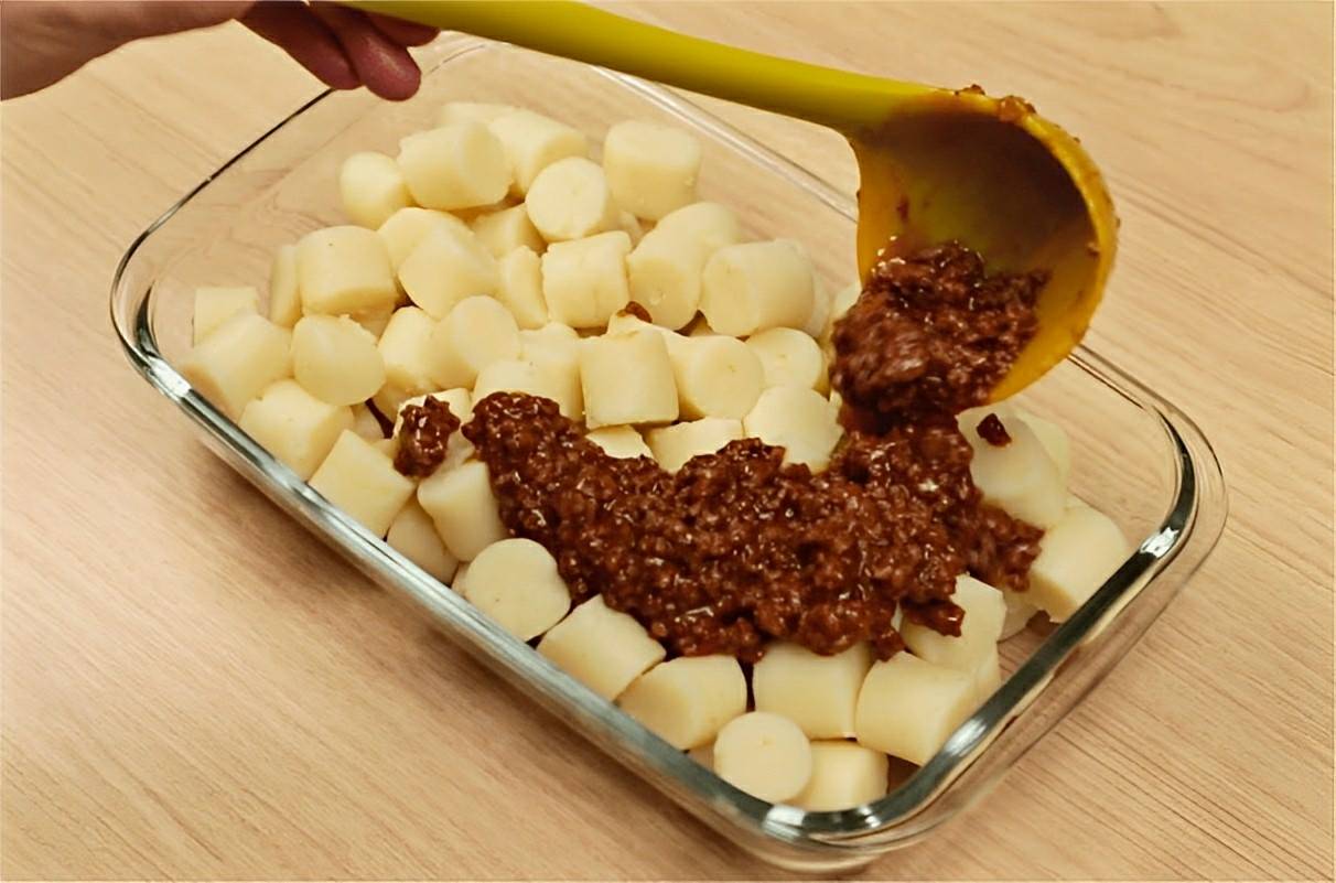 Nhoque de batata com carne moída uma delícia para o seu almoço ou jantar