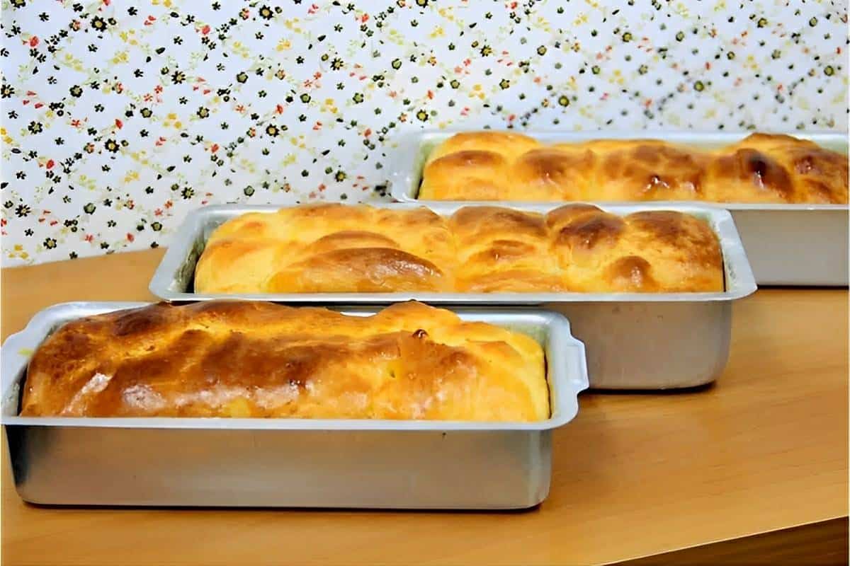Pão caseiro de liquidificador não precisa sovar basta bater os ingredientes enformar e assar