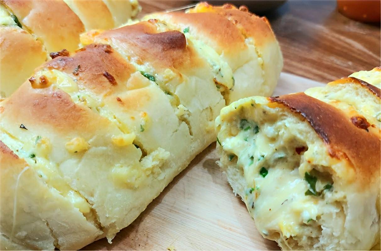 Pão de alho completo que não precisa sovar muito saboroso e perfeito para o seu churrasco