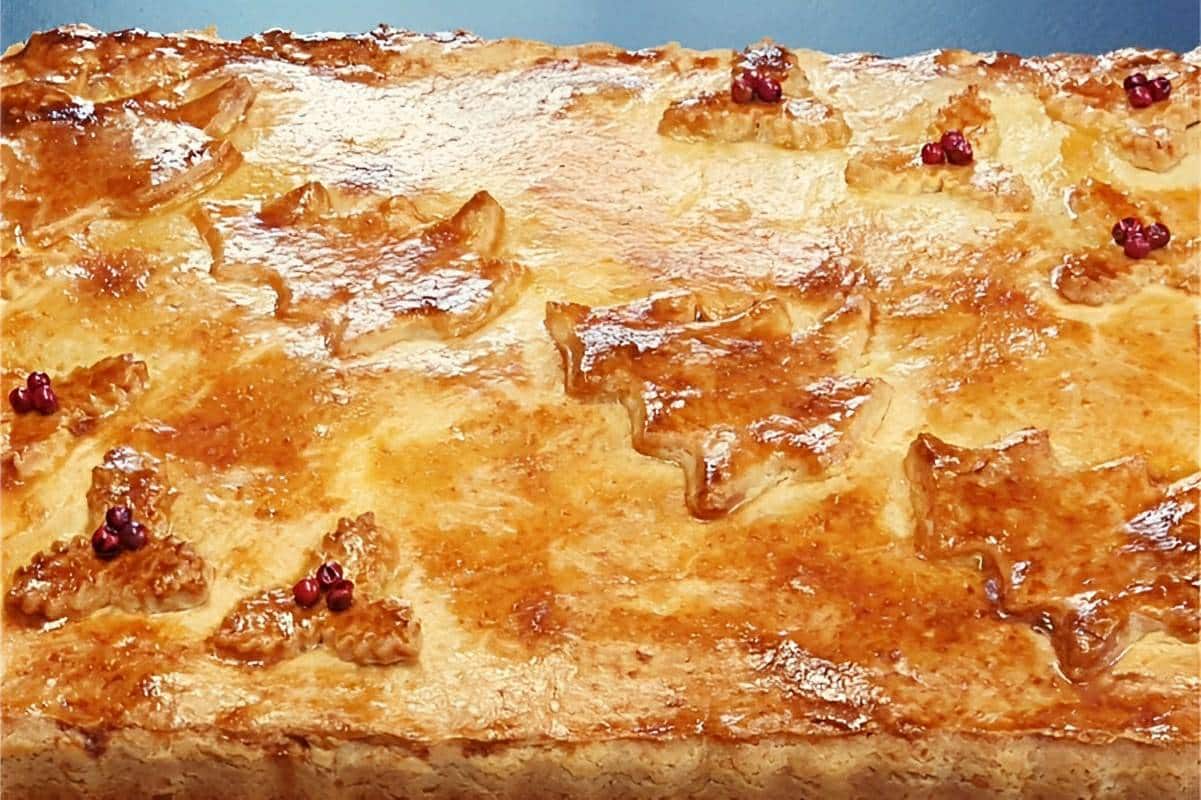 Quiche de frango simples e muito fácil de preparar uma delícia para servir no lanche ou jantar