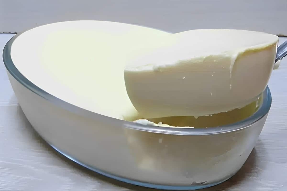 Misturei esses 2 ingredientes que eu tinha no armário e fiz uma sobremesa deliciosa em poucos minutos