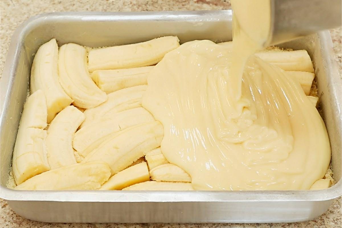 Torta de banana cremosa simples e prática depois que aprendi a preparar tenho que fazer toda semana