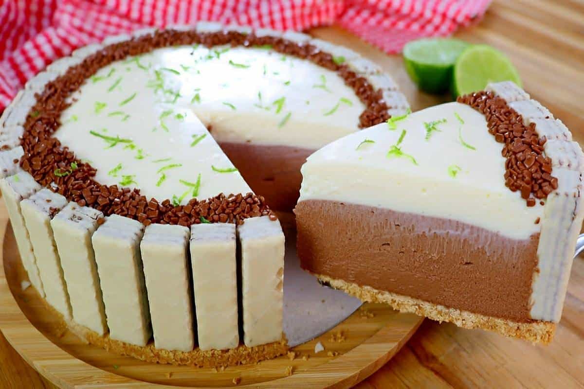 Torta de limão com Bis e mousse de chocolate uma sobremesa surpreendente para o dia das mães