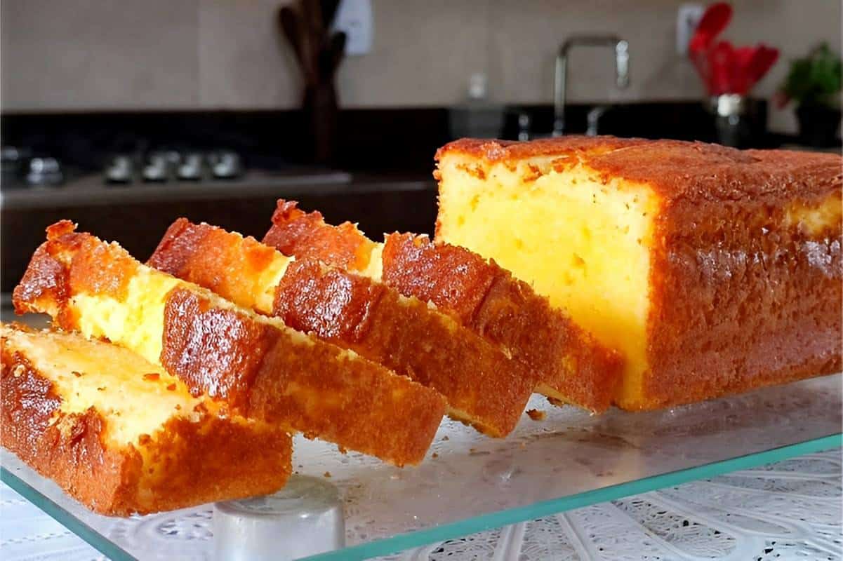 Bolo de fubá tipo Pullman de liquidificador fácil de fazer delicioso e perfeito para o lanche