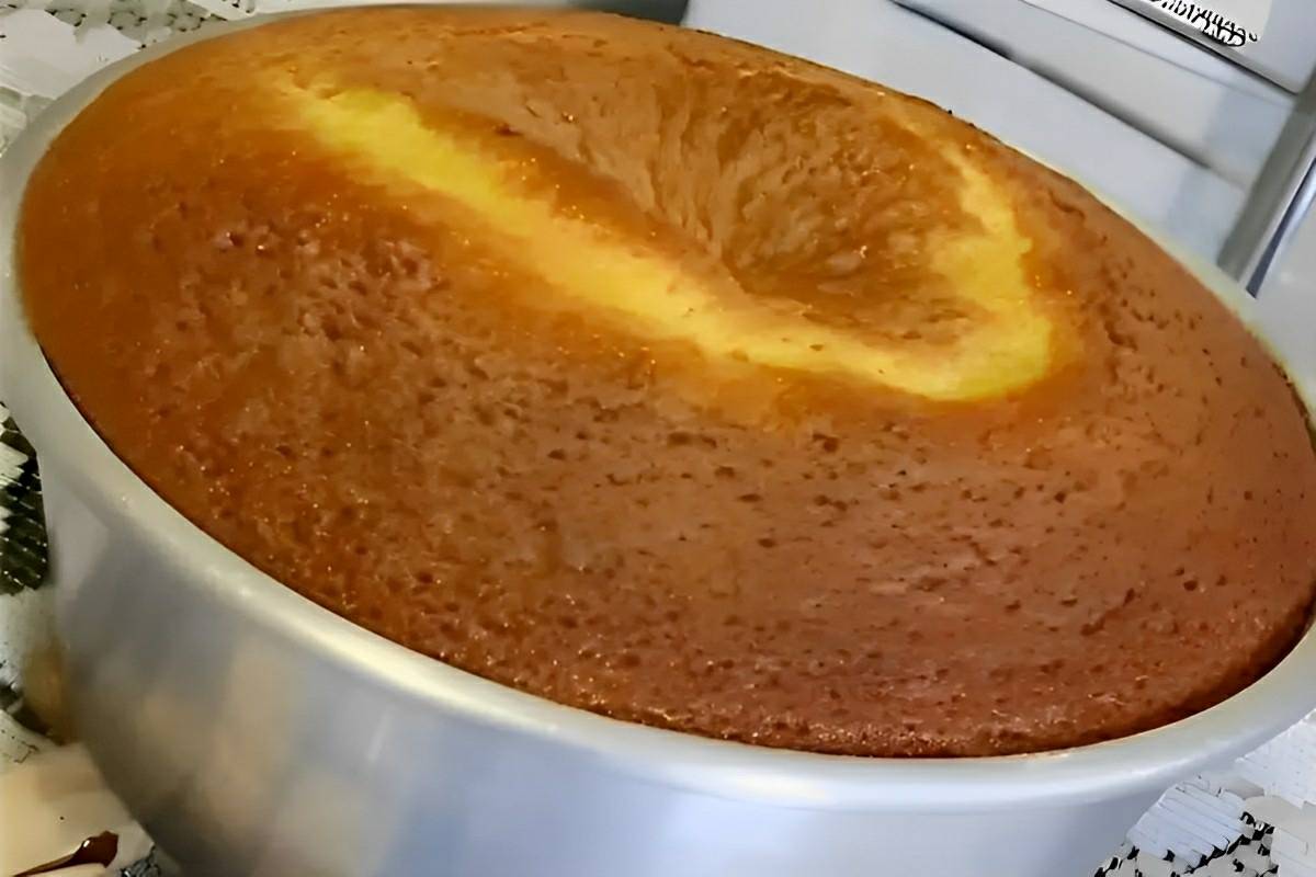 Bolo de laranja da fazenda uma receita da vovó perfeita para servir no lanche ou café
